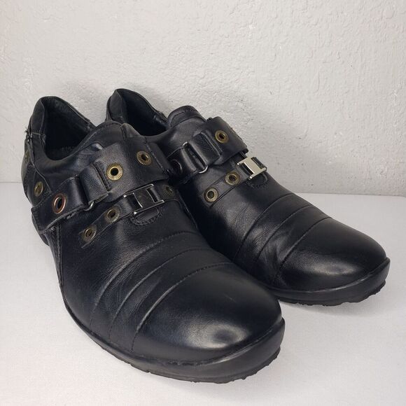 Loafers_&_Slip_Ons